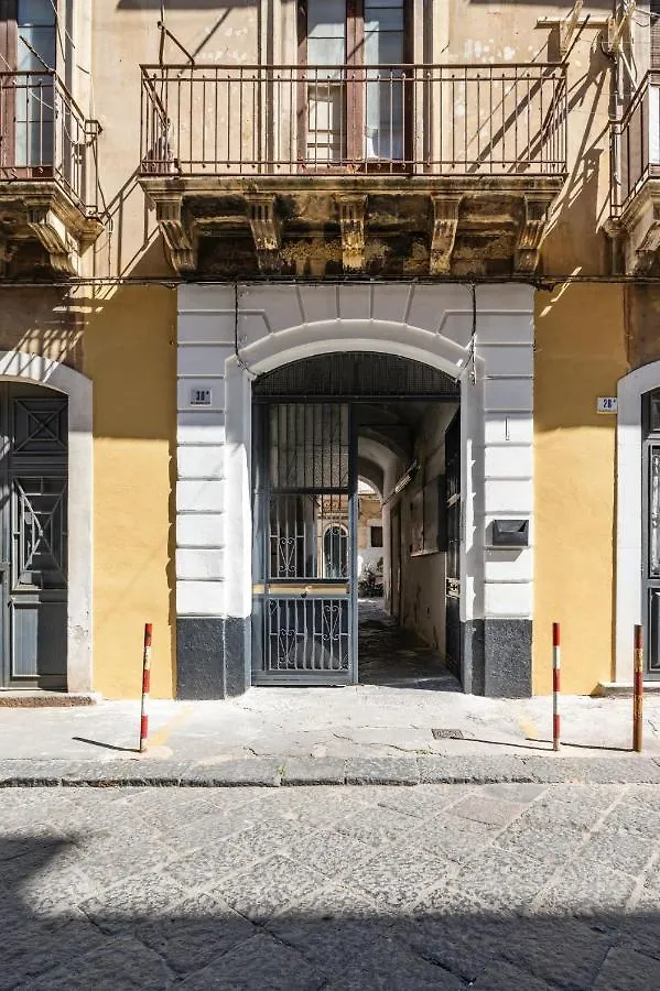 Guest house Follow The Sun Catania - Rooftop Terrace Italy